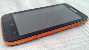 Lenovo S750