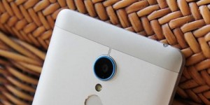 ZTE v5 3 Mighty 3